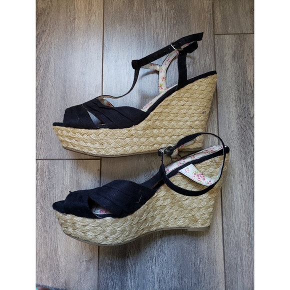 BAMBOO Espadrille Wedges - Picture 3 of 6